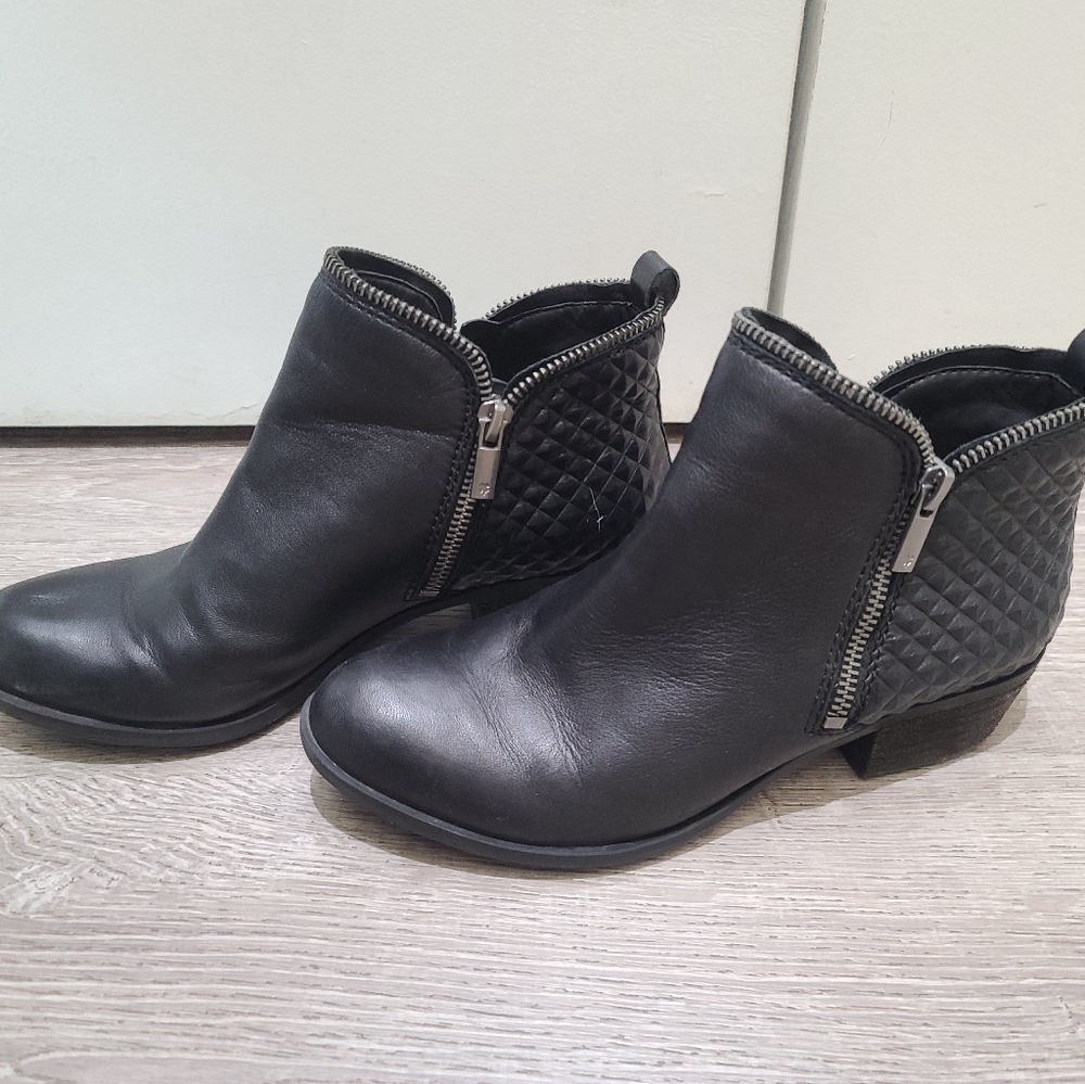 Leather boots
